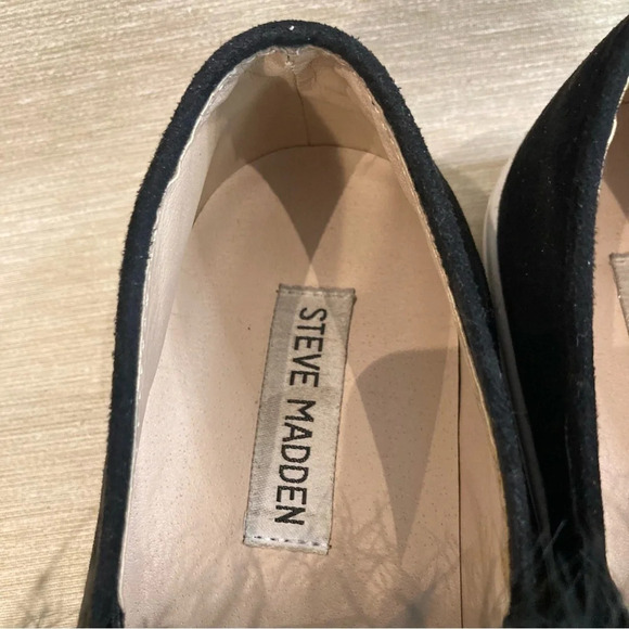 STEVE MADDEN Sz 7.5 Emily Black Suede Feather Pom Pom  Slip On Sneakers Shoes - Picture 5 of 12